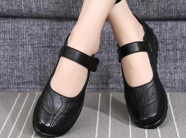 2019 women's shoes in spring and autumn with new style flat bottom round head anti-skid and portable mother shoes @qwer358, Black
2019 women's shoes in spring and autumn with new style flat bottom round head anti-skid and portable mother shoes @qwer358, Black