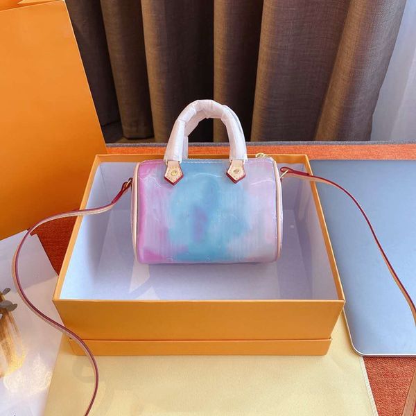 designer mini shoulder bag luxury crossbody bags cowhide purses handbags fashion flower colorful powder bag women letter handbag with box
designer mini shoulder bag luxury crossbody bags cowhide purses handbags fashion flower colorful powder bag women letter handbag with box