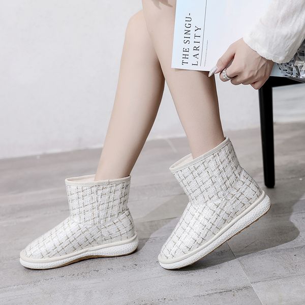 winter women jacquard cloth plush lining waterproof transparent fabric snow boots flat with black/beige emu boots cotton shoes
winter women jacquard cloth plush lining waterproof transparent fabric snow boots flat with black/beige emu boots cotton shoes
