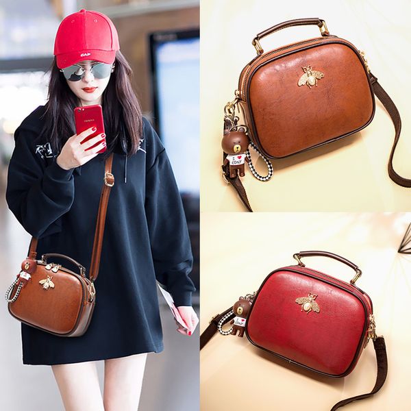 dai.mm 2020 women messenger bags fashion mini bag with teddy bear toy bag women shoulder bags handbag
dai.mm 2020 women messenger bags fashion mini bag with teddy bear toy bag women shoulder bags handbag