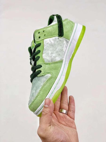 36-45 2020 new strangelove x sb dunk low pro green chaussures кроссовки женские мужские дизайнерские спортивные кроссовки кроссовки ct2552-7
36-45 2020 new strangelove x sb dunk low pro green chaussures кроссовки женские мужские дизайнерские спортивные кроссовки кроссовки ct2552-7