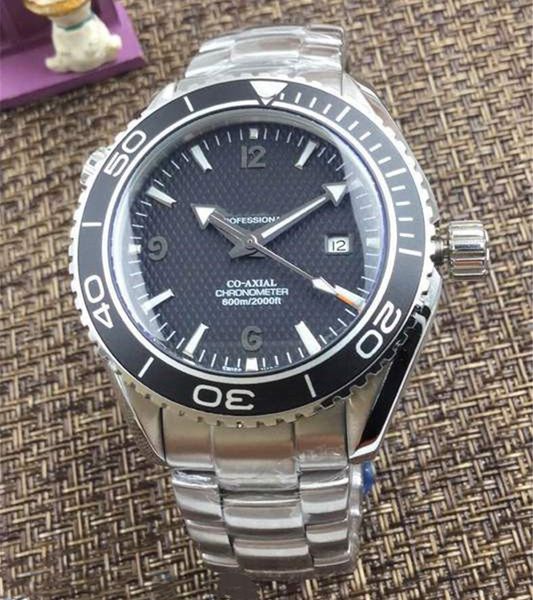 luxury Mens designer watches 45mm automatic mechanical movement wristwatches 316 stainless steel montre de luxe pour hommes
luxury Mens designer watches 45mm automatic mechanical movement wristwatches 316 stainless steel montre de luxe pour hommes
