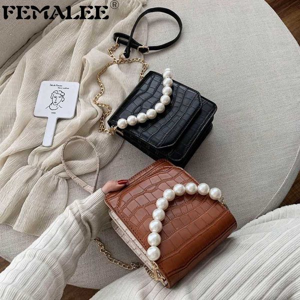 alligator small crossbody bags for women 2020 pearl chains desinger handbags fashion shoulder messenger bag lady phone purses
alligator small crossbody bags for women 2020 pearl chains desinger handbags fashion shoulder messenger bag lady phone purses