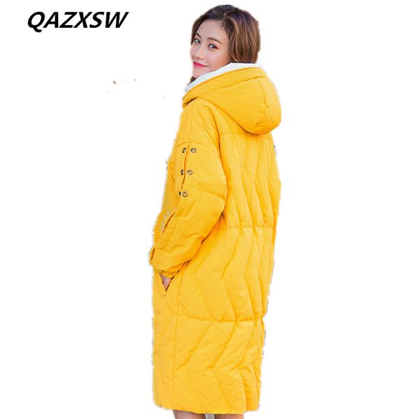 2018 new women's winter down jacket long paragraph over the knee 100% white duck down thick warm loose fashion hooded coat le403, Black
2018 new women's winter down jacket long paragraph over the knee 100% white duck down thick warm loose fashion hooded coat le403, Black