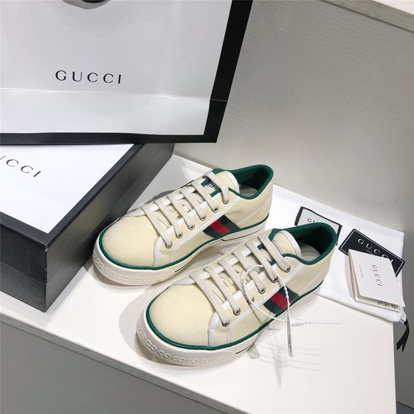 2020 platform dirty shoes men and women sneakers casual flat shoes luxury retro shoes dhl 3, Black
2020 platform dirty shoes men and women sneakers casual flat shoes luxury retro shoes dhl 3, Black