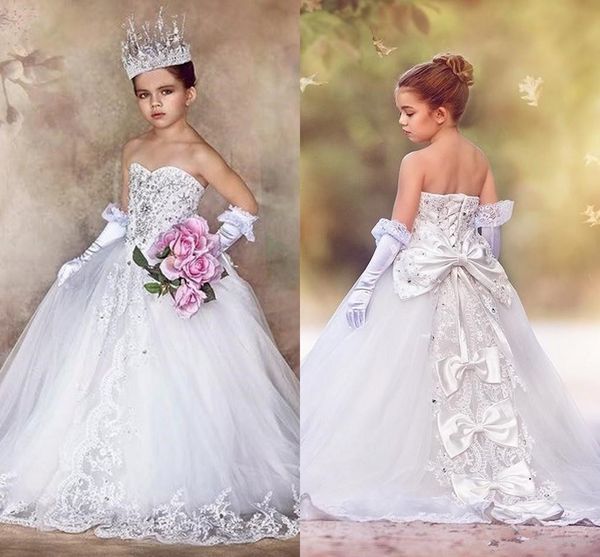 2020 little girls pageant party gowns sweetheart lace appliques beading sequins crystal ball gown court train flower girls dresses, White;blue
2020 little girls pageant party gowns sweetheart lace appliques beading sequins crystal ball gown court train flower girls dresses, White;blue