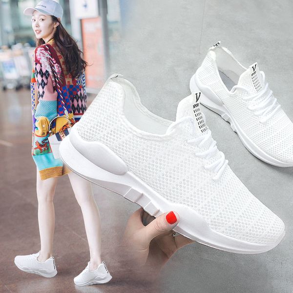 korean version of the summer mesh sports shoes female students shoes small white small black
korean version of the summer mesh sports shoes female students shoes small white small black