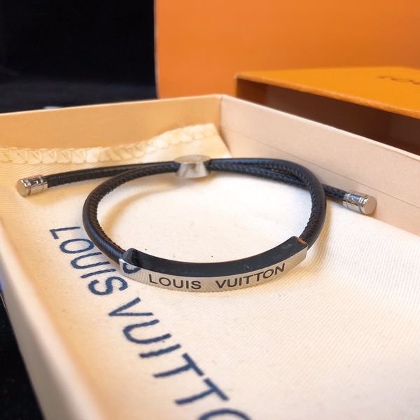 presbyopia leather rope bracelet brass material calf leather inside delivery design unique four designs complete retro avant-garde, White
presbyopia leather rope bracelet brass material calf leather inside delivery design unique four designs complete retro avant-garde, White