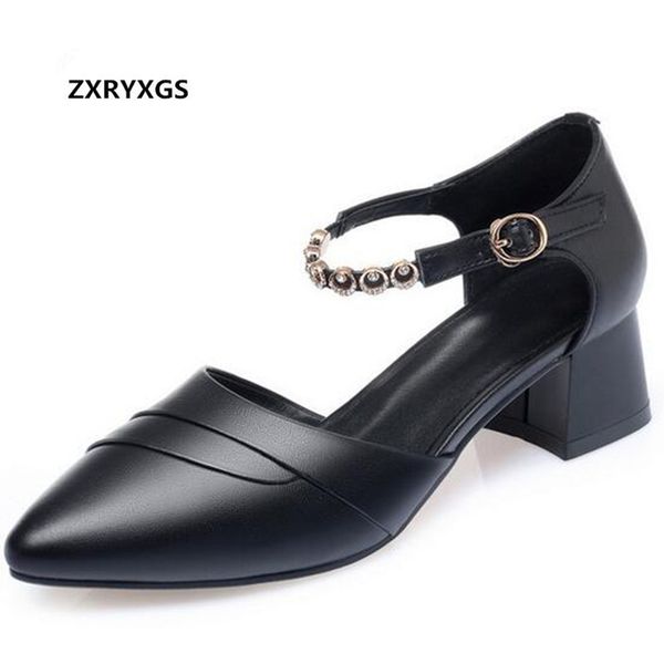 sandals 2021 summer cowhide pointed leather women thick heel non-slip large size shoes fashion, Black
sandals 2021 summer cowhide pointed leather women thick heel non-slip large size shoes fashion, Black