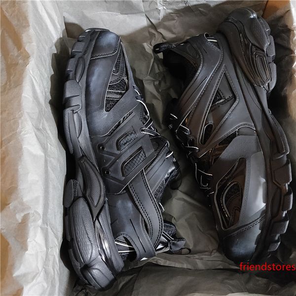 track trainers designer sneakers tess s gomma trek low men women sneakers triple s clunky sports casual shoes with dust bag
track trainers designer sneakers tess s gomma trek low men women sneakers triple s clunky sports casual shoes with dust bag
