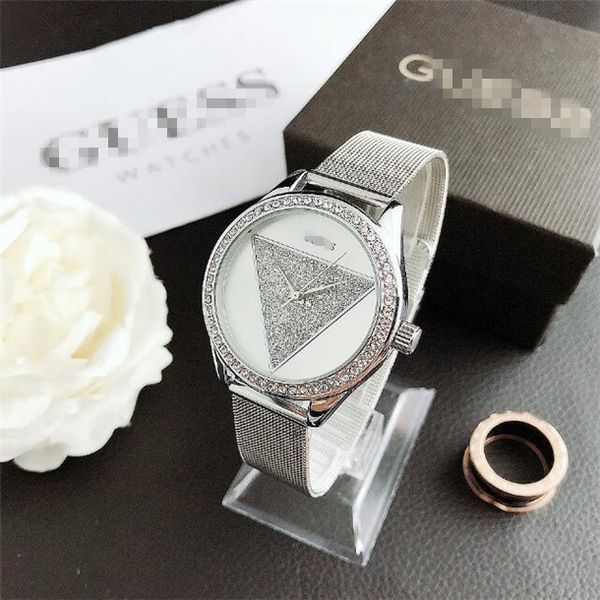 2020 new fashion style women watch full diamond lady steel chain wristwatch luxury quartz clock high guêss leisure fashion designer watch, Slivery;brown
2020 new fashion style women watch full diamond lady steel chain wristwatch luxury quartz clock high guêss leisure fashion designer watch, Slivery;brown