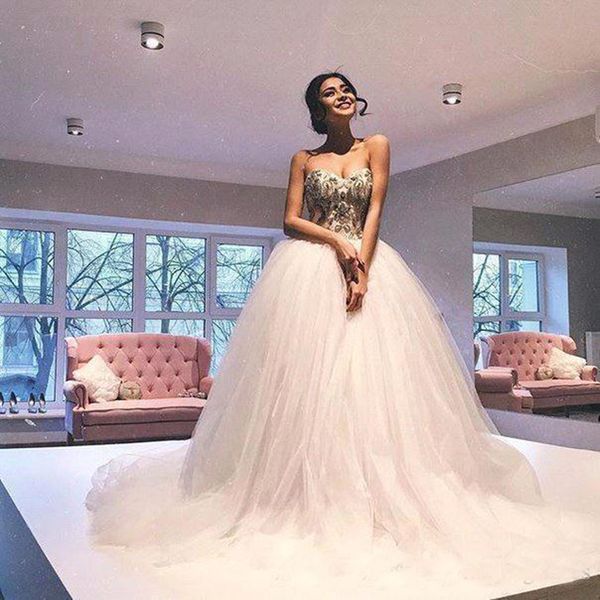 Charming Tulle A Line Wedding Dresses Sweetheart Beaded Zipper Back Bridal Wedding Gowns Long Sweep Cheap Wedding Dresses
Charming Tulle A Line Wedding Dresses Sweetheart Beaded Zipper Back Bridal Wedding Gowns Long Sweep Cheap Wedding Dresses