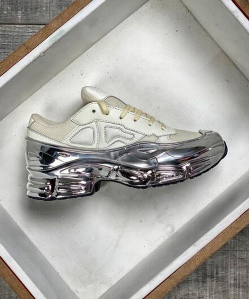 raf simons x consortium ozweego 2 ii sawtooth 2019 casual shoes mens womens platform white fw0165-015 black brand sneakers 36-45 l14
raf simons x consortium ozweego 2 ii sawtooth 2019 casual shoes mens womens platform white fw0165-015 black brand sneakers 36-45 l14