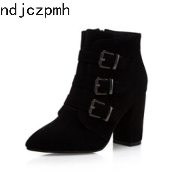 women's boots new winter fashion pointed zipper belt buckle high heel short tube women's shoes plus size 35-50 heel height 9cm, Black
women's boots new winter fashion pointed zipper belt buckle high heel short tube women's shoes plus size 35-50 heel height 9cm, Black
