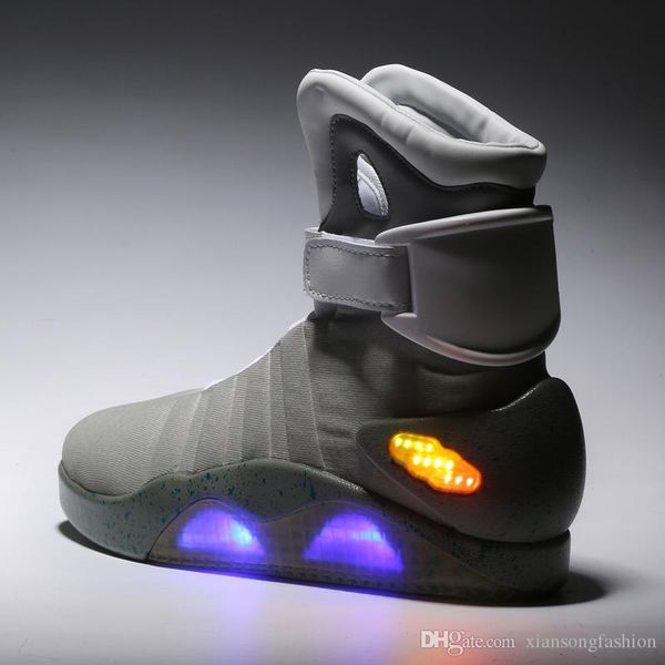 air mag sneakers marty men boots led shoes back to the future glow gray/black mcflys with box 39-46
air mag sneakers marty men boots led shoes back to the future glow gray/black mcflys with box 39-46