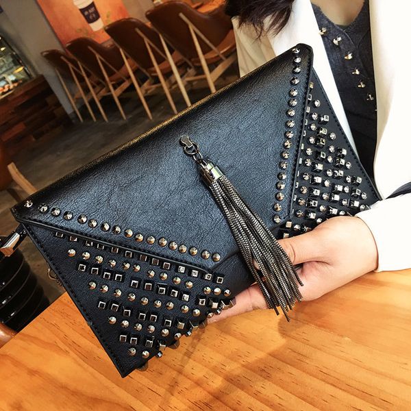 fashion rivet tassel women clutch chain messenger for woman envelope clutches female crossbody bag parties evening bags
fashion rivet tassel women clutch chain messenger for woman envelope clutches female crossbody bag parties evening bags