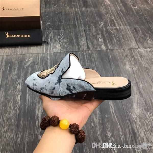 men designer luxury slipper fashion sandals casual shoes original material air star plate-forme breathable ver 2423 size 39-45 with box, Red;white
men designer luxury slipper fashion sandals casual shoes original material air star plate-forme breathable ver 2423 size 39-45 with box, Red;white