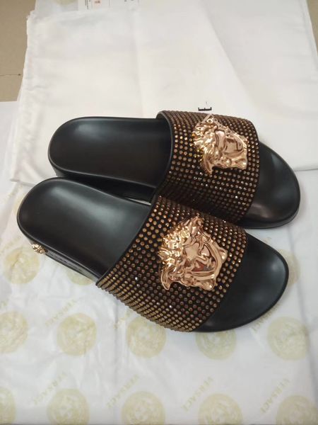 new the summer men brand the buckle drill slide sandal luxury designer shoes mens beach slippers fashion casual mens black, sandal, Red;white
new the summer men brand the buckle drill slide sandal luxury designer shoes mens beach slippers fashion casual mens black, sandal, Red;white