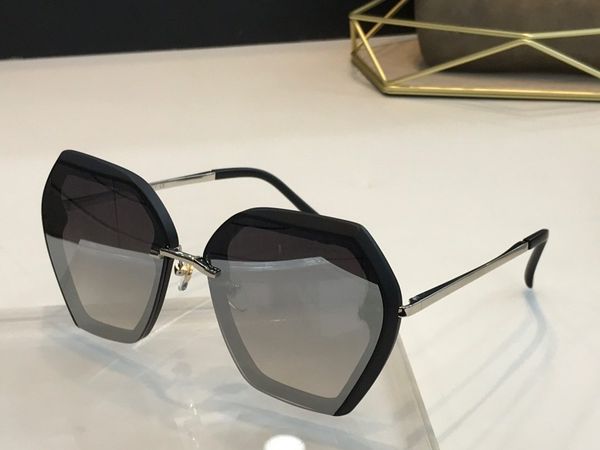 luxury sunglasses mens sunglasses women classic style plank metal frame 5323 uv400 protection outdoor eyewear with, White;black 
luxury sunglasses mens sunglasses women classic style plank metal frame 5323 uv400 protection outdoor eyewear with, White;black