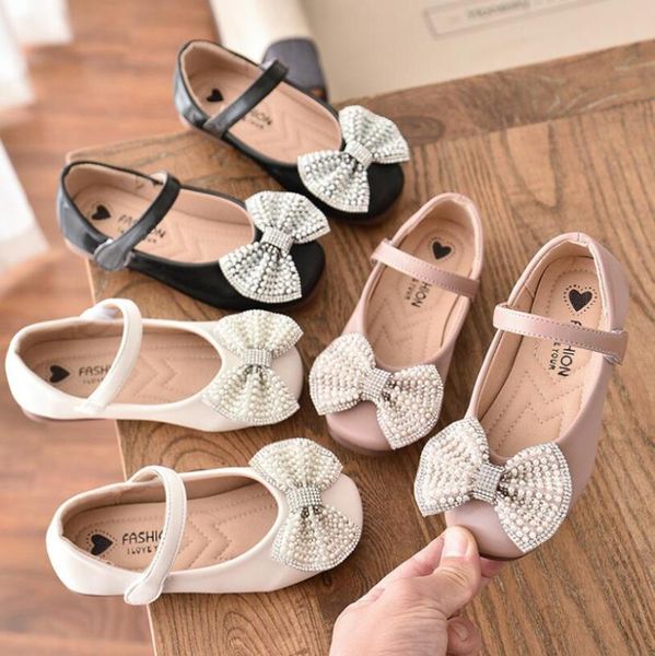 children princess leather shoes pu 3 colors casual baby black pink girls fashion brand sport shoes dance, Black;grey
children princess leather shoes pu 3 colors casual baby black pink girls fashion brand sport shoes dance, Black;grey