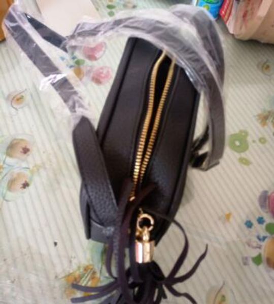 aa2019 selling new single-shoulder bag.famous designers design satchel for women, simple fashion, delivery
aa2019 selling new single-shoulder bag.famous designers design satchel for women, simple fashion, delivery