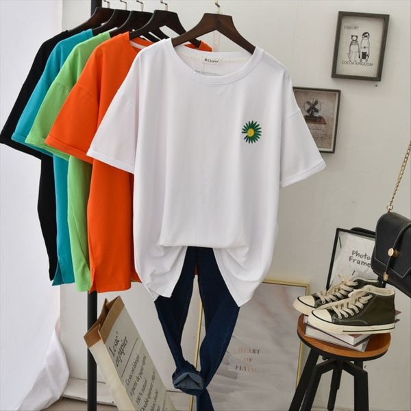 20201926-2 embroidery chrysanthemum t-shirt sweater audel material round collar loose large edition leisure t-shirt sweater female, White
20201926-2 embroidery chrysanthemum t-shirt sweater audel material round collar loose large edition leisure t-shirt sweater female, White