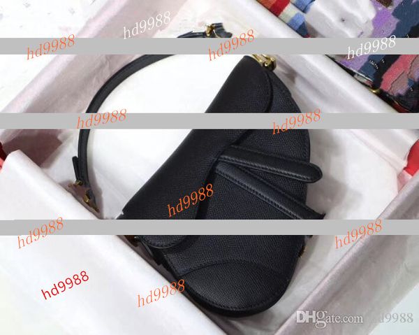 2020 famous designer womens handbag new letter shoulder bag genuine leather messenger bag luxury saddle bag dhl
2020 famous designer womens handbag new letter shoulder bag genuine leather messenger bag luxury saddle bag dhl