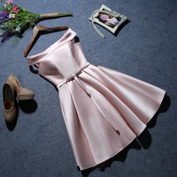 women's evening dress twill satin fabric short prom dress solid color off shoulder white sleeveless formal ceremony, White;black
women's evening dress twill satin fabric short prom dress solid color off shoulder white sleeveless formal ceremony, White;black