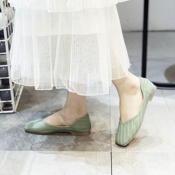 spring fashion elegant lady students women comfortable square head shoes girl flat shoes fresh sweet daily campus female u19-50, Black
spring fashion elegant lady students women comfortable square head shoes girl flat shoes fresh sweet daily campus female u19-50, Black