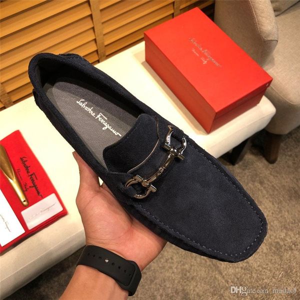 20ss handmade genuine leather loafers men luxury slip on dress shoes with bowtie breathable men's prom and wedding shoes yetc4, Black
20ss handmade genuine leather loafers men luxury slip on dress shoes with bowtie breathable men's prom and wedding shoes yetc4, Black