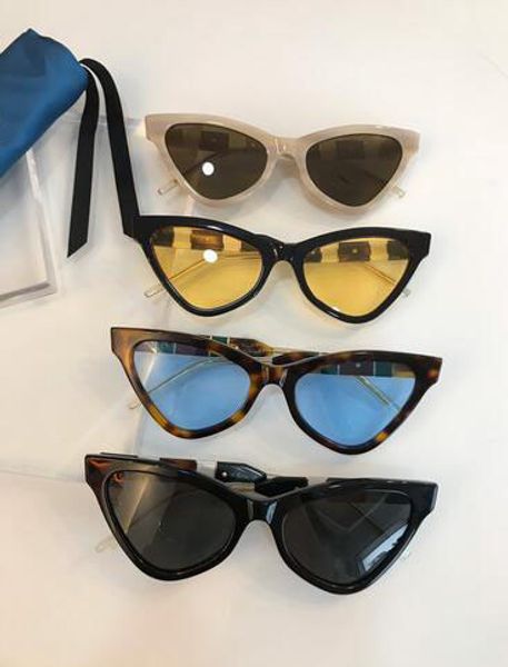 popular sunglasses luxury womens designer square summer style frame uv protection mixed color with case, White;black
popular sunglasses luxury womens designer square summer style frame uv protection mixed color with case, White;black