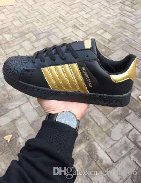 2020 brand shoes men shoes superstar female sneakers women zapatillas deportivas mujer lovers sapatos with the same sports shoes, Black
2020 brand shoes men shoes superstar female sneakers women zapatillas deportivas mujer lovers sapatos with the same sports shoes, Black