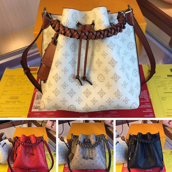 2020 new fashion luxury designer women bags backpack vintage drawstring bucket bag large capacity cowhide shoulder bag custom crossbody bag
2020 new fashion luxury designer women bags backpack vintage drawstring bucket bag large capacity cowhide shoulder bag custom crossbody bag