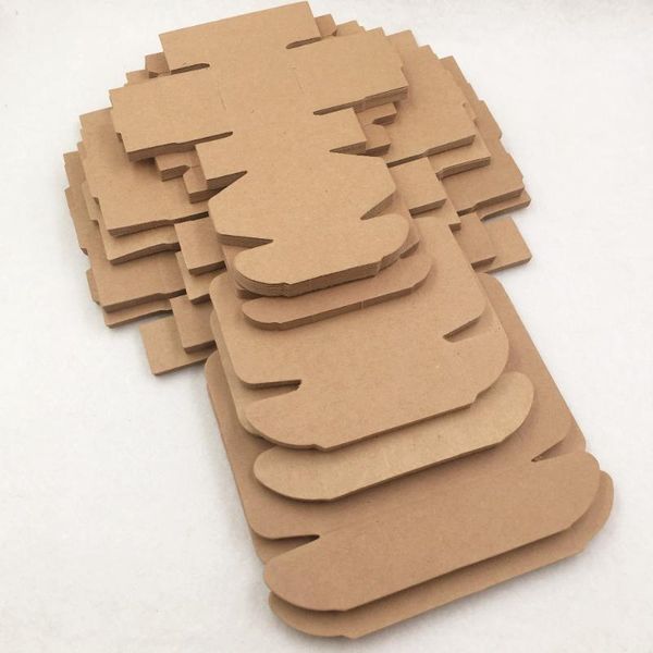30pcs multi -size kraft paper packing boxes gift box for handmade soap/accessories storage boxes /small cake packing /wed
30pcs multi -size kraft paper packing boxes gift box for handmade soap/accessories storage boxes /small cake packing /wed