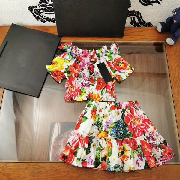 2020 summer flower pattern printed baby girls blouses flower skirt kids elegent clothing set for girls brand clothes, White
2020 summer flower pattern printed baby girls blouses flower skirt kids elegent clothing set for girls brand clothes, White