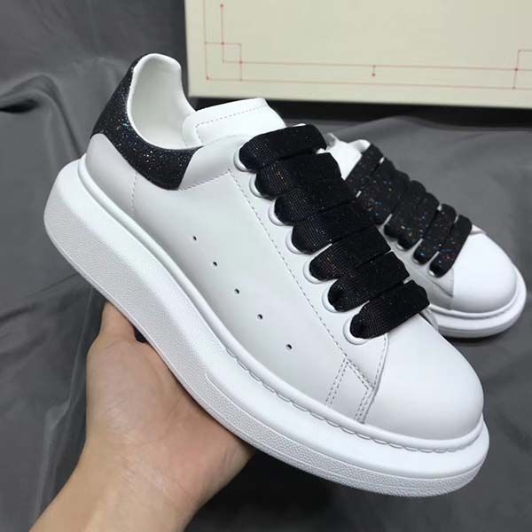 2020luxury designer mens womens star platform fashion casual sneakers flat shoes leather party dress shoes, Black
2020luxury designer mens womens star platform fashion casual sneakers flat shoes leather party dress shoes, Black