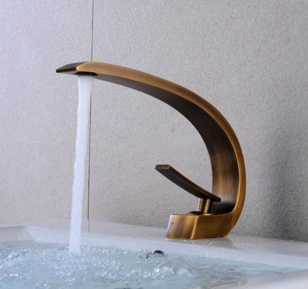 luxury new& brass single handle bathroom sink faucet mixer tap basin faucet creative gold european style
luxury new& brass single handle bathroom sink faucet mixer tap basin faucet creative gold european style