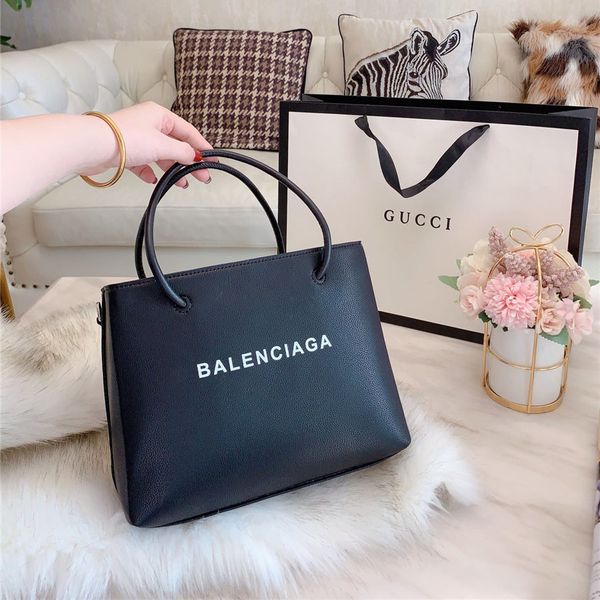 designer womens handbags purse ladies composite tote leather clutch shoulder bags female designer purse wallet good quality
designer womens handbags purse ladies composite tote leather clutch shoulder bags female designer purse wallet good quality