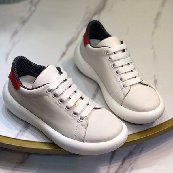 black leather shoe 2020 spring summer new leather ladies casual sports shoes comfortable lace thick bottom non-slip single shoe
black leather shoe 2020 spring summer new leather ladies casual sports shoes comfortable lace thick bottom non-slip single shoe
