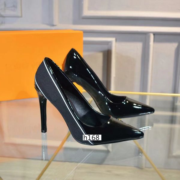 wholesale designer women shoes red bottom high heels 10cm black red leather pointed toes pumps dress shoe size 37
wholesale designer women shoes red bottom high heels 10cm black red leather pointed toes pumps dress shoe size 37