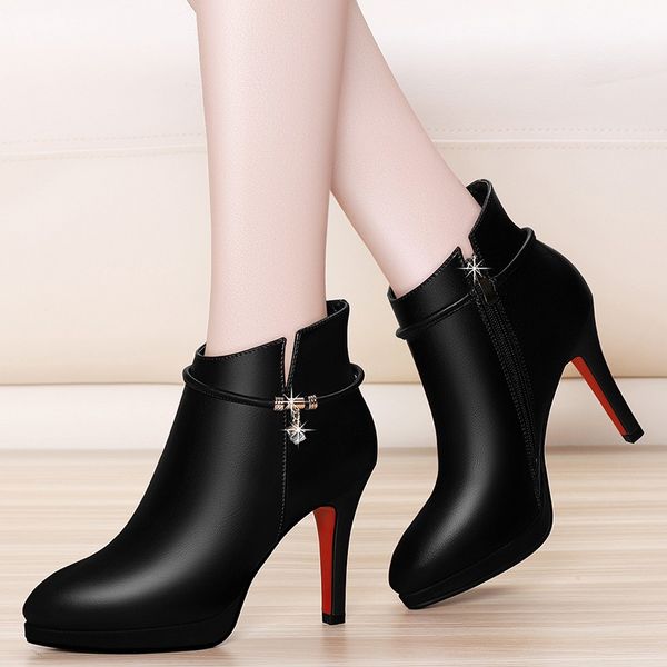 new black high heels cow leather shoes women boots female pointed toe zip boot women shoes ankle boot size 34-39 yg-a0033
new black high heels cow leather shoes women boots female pointed toe zip boot women shoes ankle boot size 34-39 yg-a0033