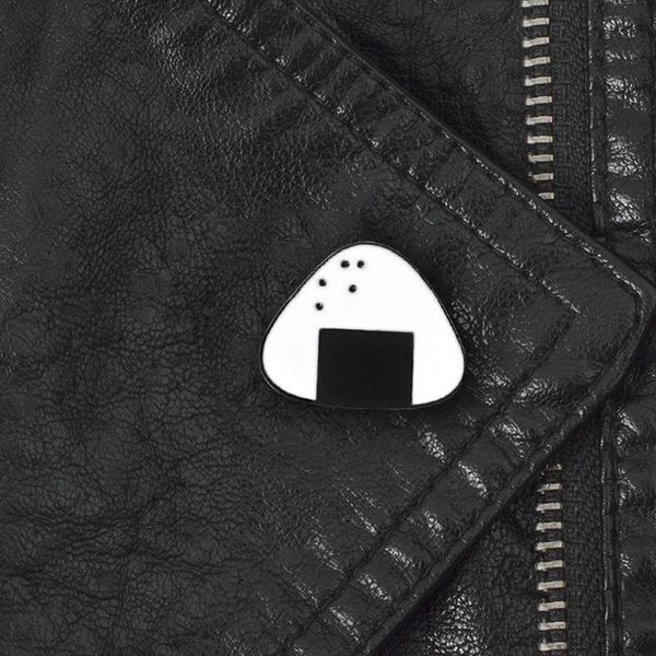 2019 new trendy cute and unique design cartoon japanese sushi rice ball enamel brooch pin denim jacket lapel badge christmas gif, Gray
2019 new trendy cute and unique design cartoon japanese sushi rice ball enamel brooch pin denim jacket lapel badge christmas gif, Gray