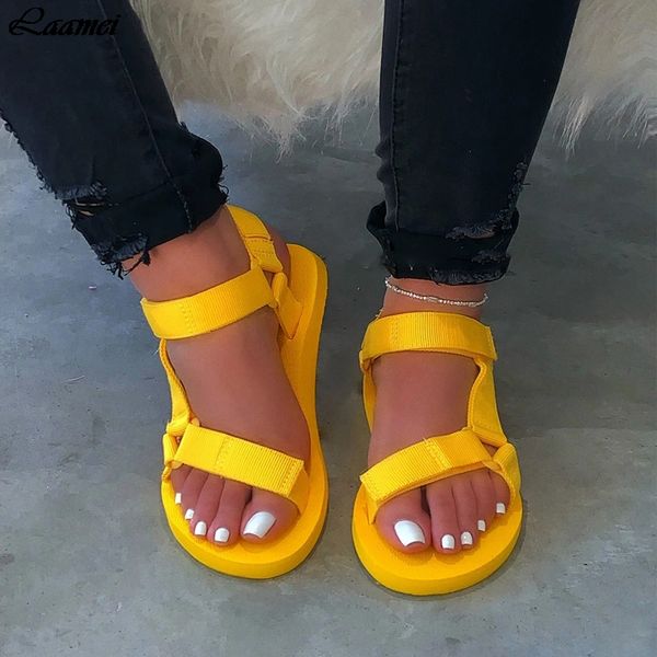 dropshipping ladies outdoor beach slippers 2020 new women spring/summer new soft-slip non-slip sandals foam sole durable sandals, Black
dropshipping ladies outdoor beach slippers 2020 new women spring/summer new soft-slip non-slip sandals foam sole durable sandals, Black