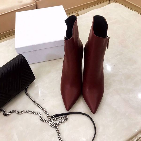 2019 new booties fashion designer women luxury shoes claret boots genuine leather ankle boots flat bottom ing, Black
2019 new booties fashion designer women luxury shoes claret boots genuine leather ankle boots flat bottom ing, Black