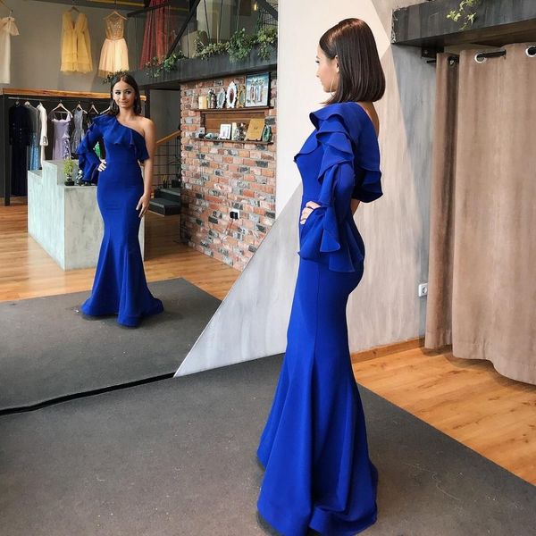 elegant long sleeve one shoulder mermaid evening dress royal blue plus size women ruffles special prom party gowns custom made, Black;red
elegant long sleeve one shoulder mermaid evening dress royal blue plus size women ruffles special prom party gowns custom made, Black;red