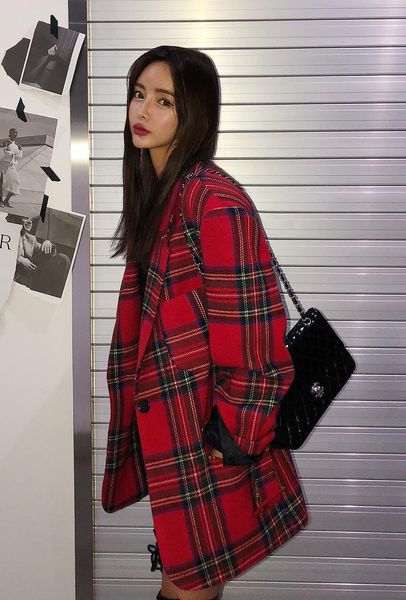 Designer Womens Red Plaid Jacket Fashion Retro British Style Houndstooth Casaul Womens Suit Jacket With Belt
Designer Womens Red Plaid Jacket Fashion Retro British Style Houndstooth Casaul Womens Suit Jacket With Belt