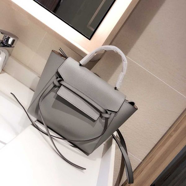 весна / лето 2020 горячий плеча портативный большие тюки емкости руки palmprint коровьей сома
весна / лето 2020 горячий плеча портативный большие тюки емкости руки palmprint коровьей сома