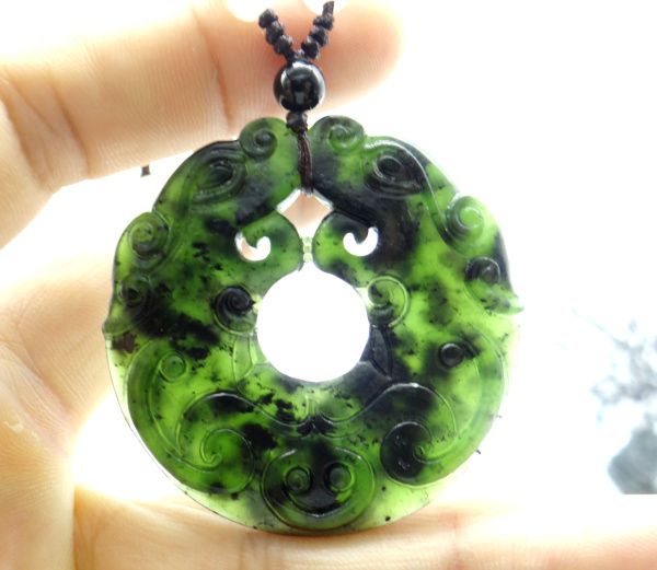 natural stone chinese black green stone hand-carved amulet pendant for diy jewelry making necklace accessories a1, Silver
natural stone chinese black green stone hand-carved amulet pendant for diy jewelry making necklace accessories a1, Silver