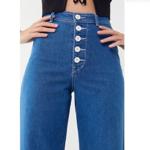 fashion women jeans loose fit jeans women middle waist skinny wide leg blue denim pants zipper bleached washed
fashion women jeans loose fit jeans women middle waist skinny wide leg blue denim pants zipper bleached washed