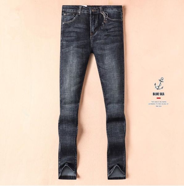 2020 new pc35981 auumn stretch denim pants solid slim fit jeans men casual biker denim jeans male street hip hop vintage trouser skinny pant, Blue
2020 new pc35981 auumn stretch denim pants solid slim fit jeans men casual biker denim jeans male street hip hop vintage trouser skinny pant, Blue